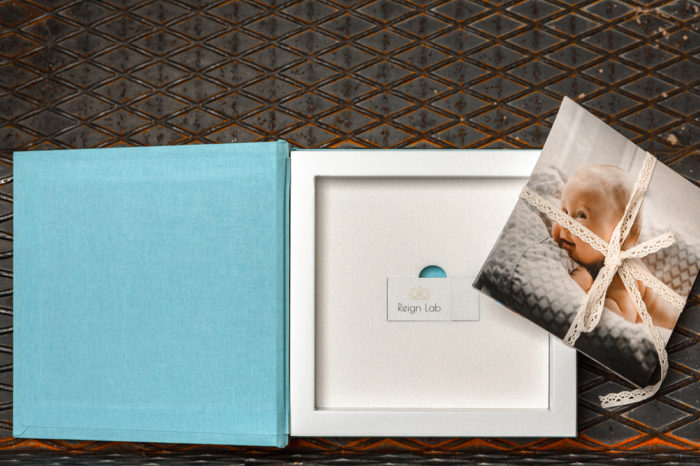 Knit Style Photo & USB Box KS-1B - Image 4